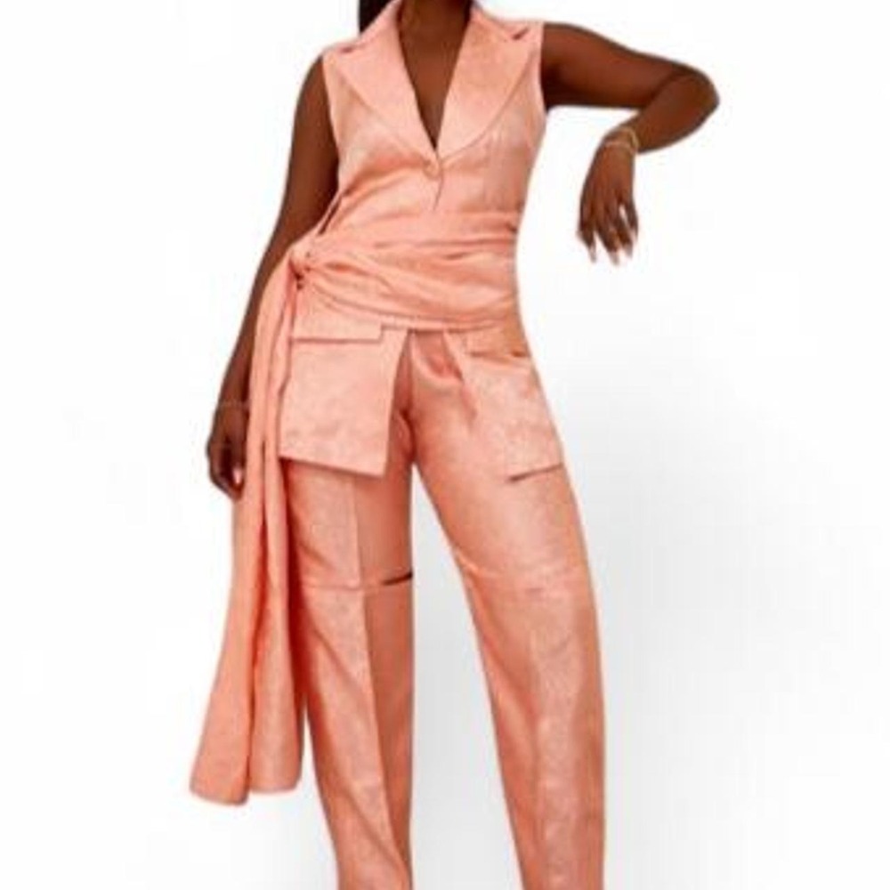 Women's Pink Paisley Print Vest with Dramatic Waist Wrap with Slit Knee Trouser